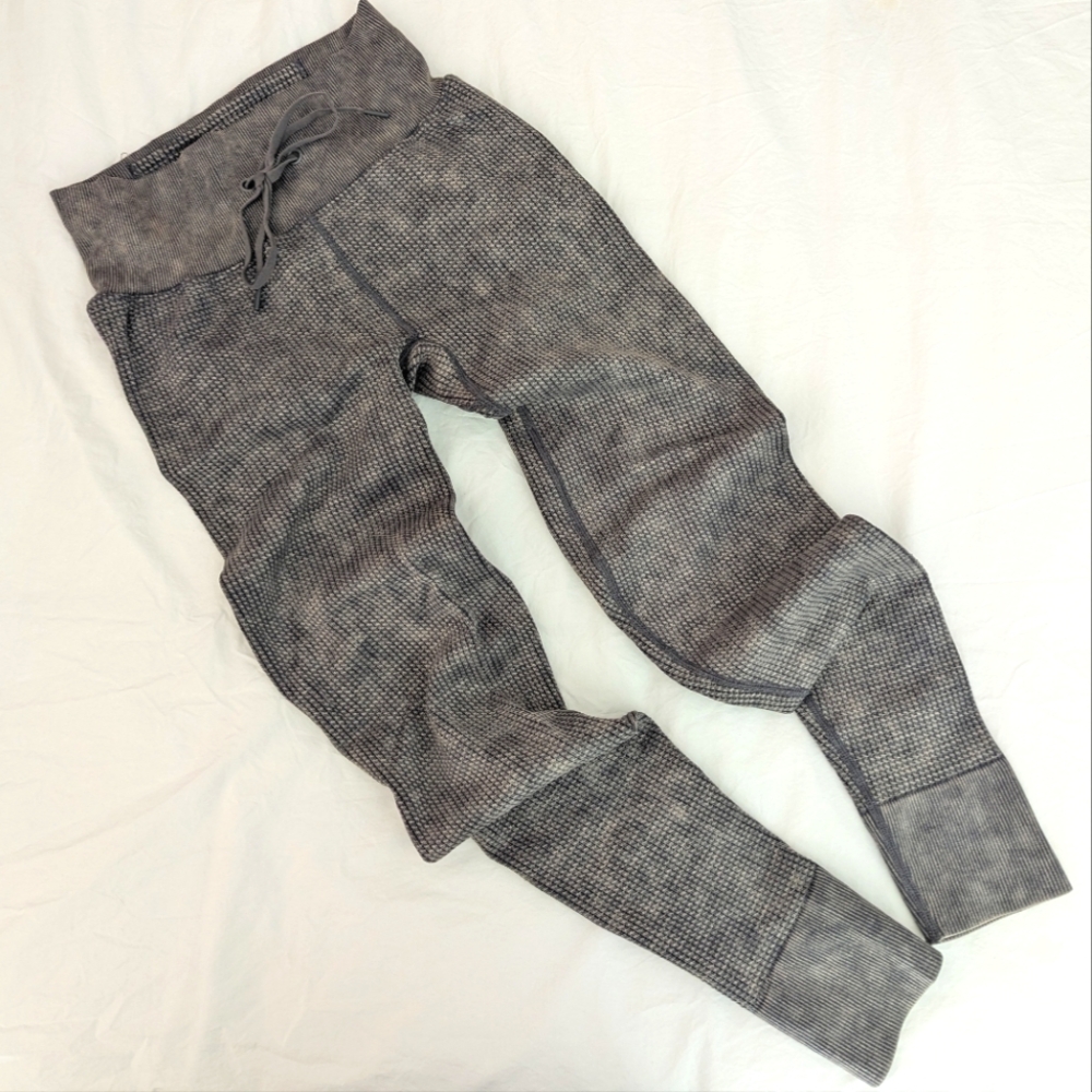 Victoria's Secret PINK Active Waffle Texture Jogger Style Leggings Cabincore